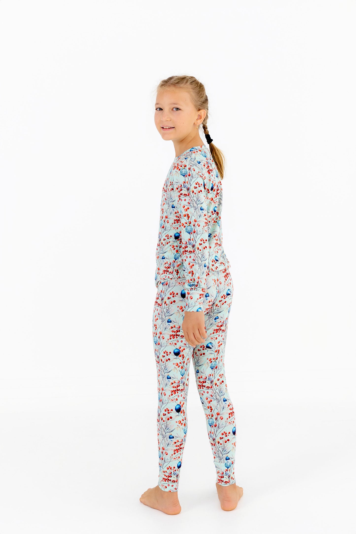 Kids Frosted Berry Pajama Set – Ultra-Soft 2-Piece Winter PJs