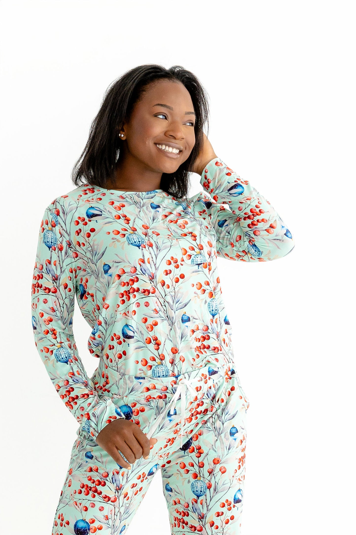 Frosted Berries Modal Pajama Set – Women’s Winter Jogger & Top
