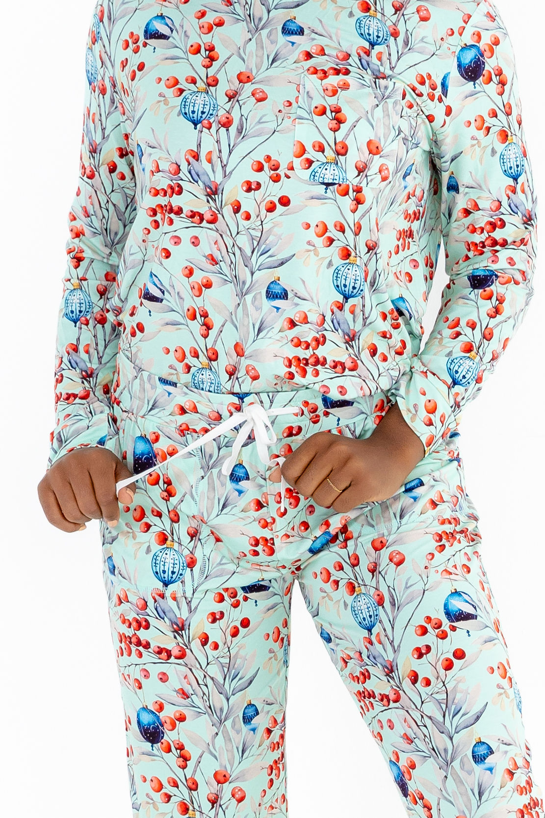 Frosted Berries Modal Pajama Set – Women’s Winter Jogger & Top